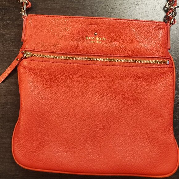 Kate Spade New York Cobble Hill Ellen Crossbody - Picture 1 of 3
